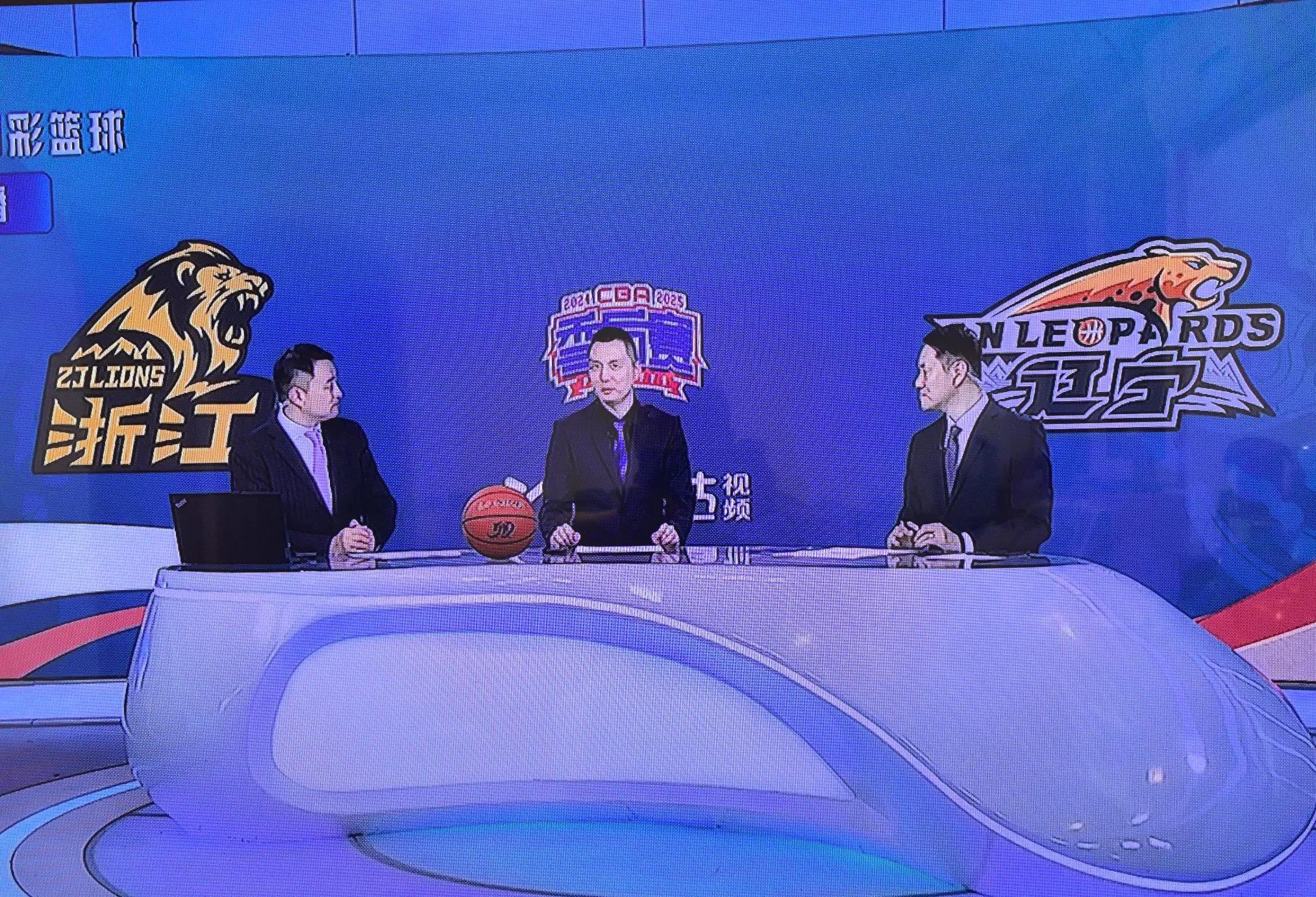 冲刺阶段体能课后，辽宁本钢篮板制胜备战国王杯，球迷炸锅，高层口径保持一致