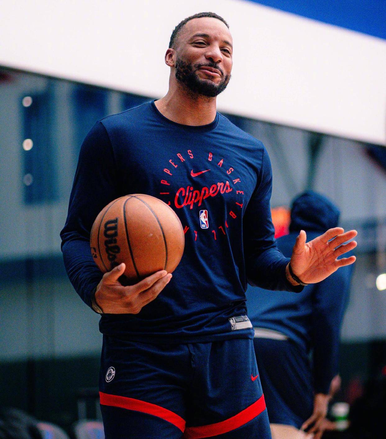 包含转折点费耶诺德状态回暖；社区盾今晚攻防权衡；震撼外界；阵容厚度经受考验的词条-开云APP